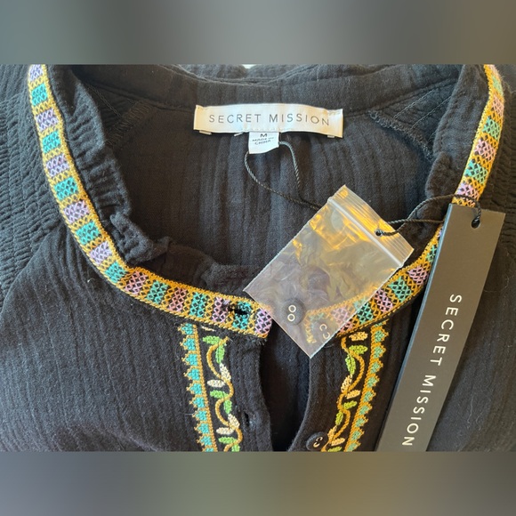 Secret Mission Felicia Maxi Dress Black with Paisley Embroidery Size M NWT - Picture 9 of 10